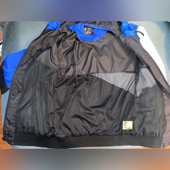 CSG windbreaker. - Picture 2 of 4
